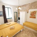 Poluotok Lägenhet *