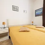 Poluotok Apartment