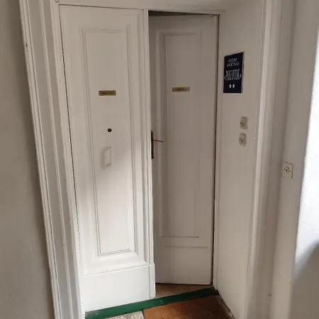 Poluotok Lägenhet